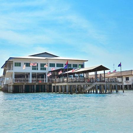 The Mangrove Floating Chalet Hotel Kukup Exterior photo